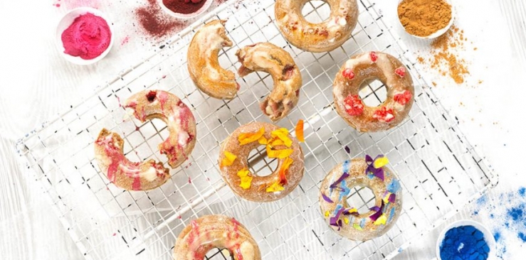 Receta de Pancake de Harina de Chufa: Donuts de colores
